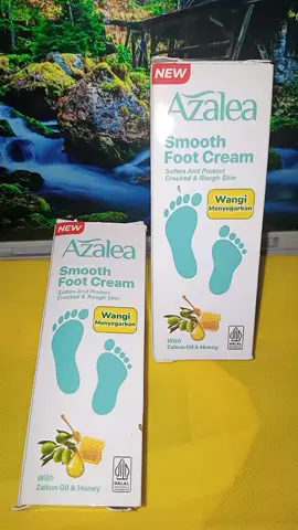Ini dia Azaela Foot Cream, krim perawatan kaki yang bisa melembutkan tumit kasar hanya dengan pemakaian rutin. Teksturnya lembut, cepat meresap, dan nggak lengket sama sekali.” #promomakanharian  #creamkakiviral  #fyp 