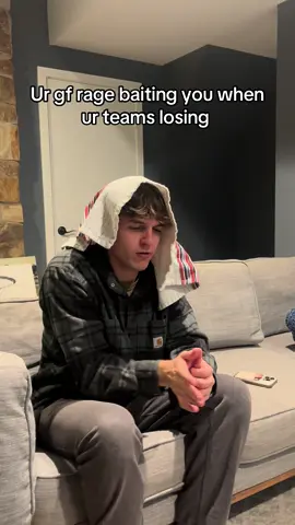 Why don’t they just go around the guys #college #highschool #nfl 