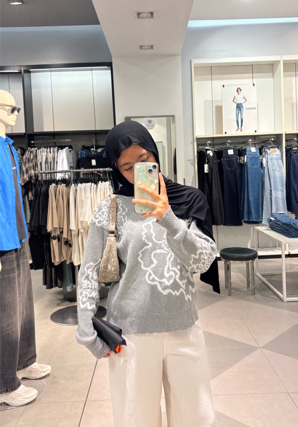 yg abu restockkk!!  #fits #hijabootd #knit #efwayfe 