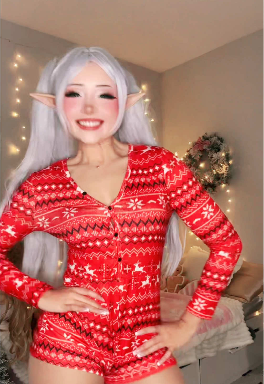 SO EXCITED FOR DECEMBER😋 ❤️ #frierencosplay #frierenanime #cosplaydance #christmascosplay 