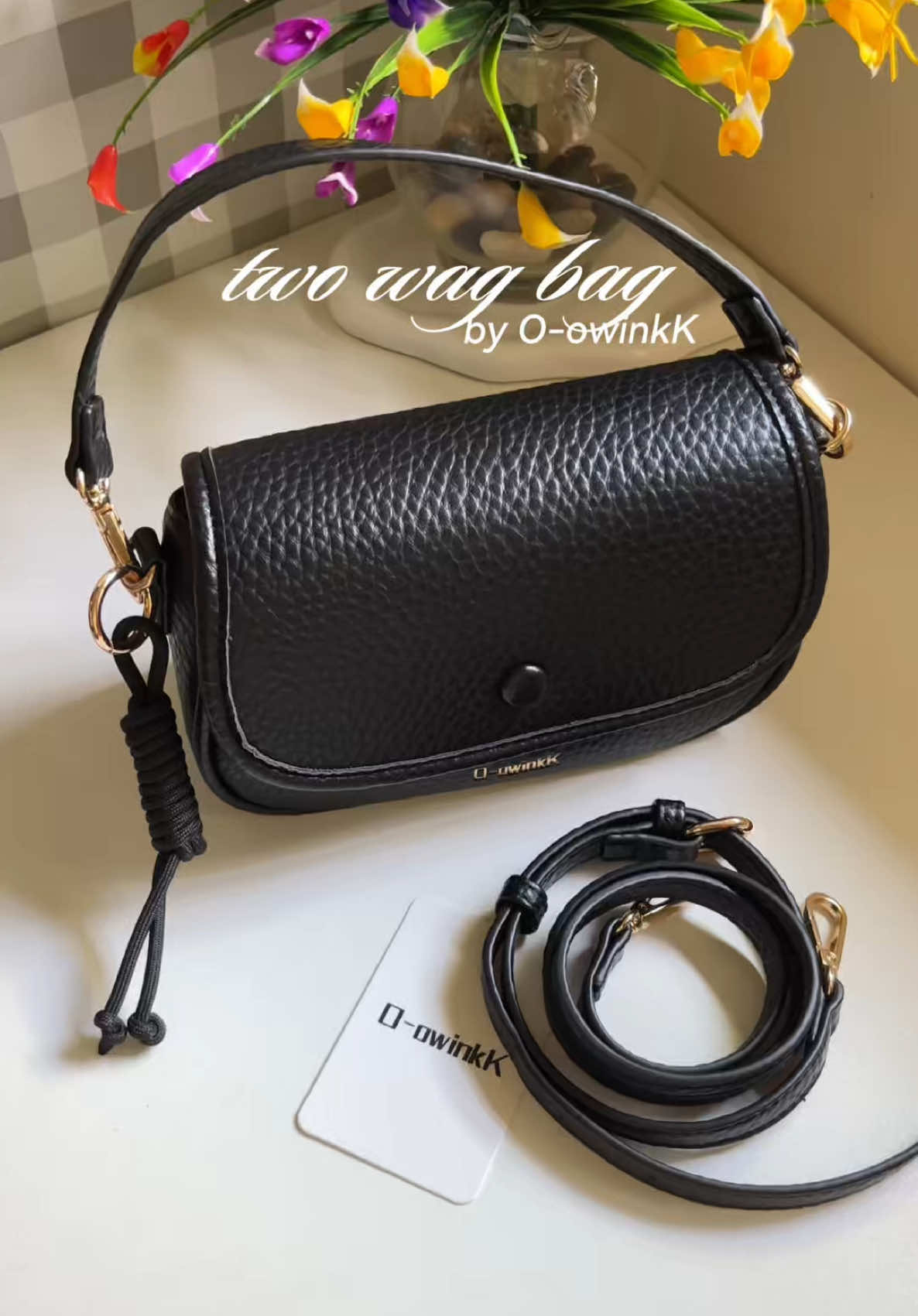This classy two wag bag is perfect as everyday bag!! #handbag #slingbag #twowaybag #bagforwomen #minibag  @O-owinkK 