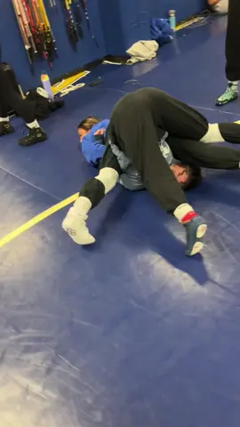 happy birthday! haha @rywhite0112 #wrestling #surfboard #fyp 