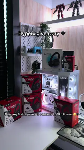 Good luck to all of you. Thanks to @HyperX for making this giveaway possible and thank you guys for 2000 followers yall are truly amazing 🖤❤️‍🔥#hyperx #giveaway #pcbuild #pc #fyp 