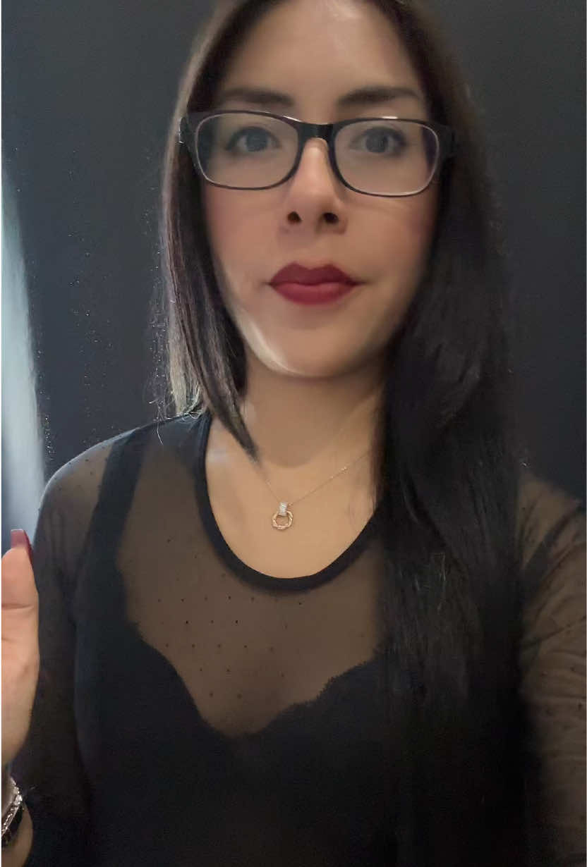 Por qué no funciona y a ver qué tal 😅 #mujeresqueinspiran #tendencia #viral #humor #añonuevo 