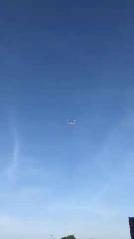 Chúc mừng đại lễ nước bạn Lào 2/12/2025#qdndvn🇻🇳 #laoduyetbinh #thatlanhat 