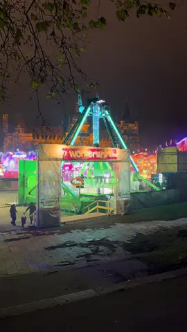 Budapest Boldog Csodaországa A @happywonderland_budapest _budapepesthivatalosan is megnyílt! Készen álltok egy kis ünnepi mókára?#budapest #tik_tok #🇭🇺 