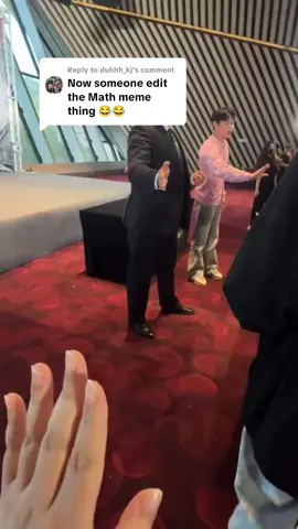 Replying to @duhhh_kj #bambam will be getting all the #math questions from now on. fighting 💪 #แบมแบม 🐍💚 #GOT7 