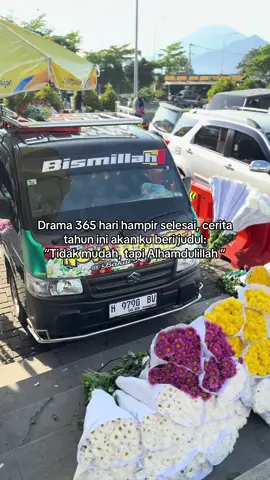 Nova Florist Bandungan 🌻 Supplier Bunga Segar Sumowono Bandungan Since 2001 Menyediakan berbagai macam jenis bunga krisan, bunga mawar dan lain lain. Lokasi Pasar Bunga Bandungan Sub terminal Bandungan Semarang Jawa Tengah  Info Pemesanan 081225780103 #bakulkembangbandungan  #bakulkembang  #pasarbungabandungan  #novafloristbandungan  #fyppppppppppppppppppppppp 