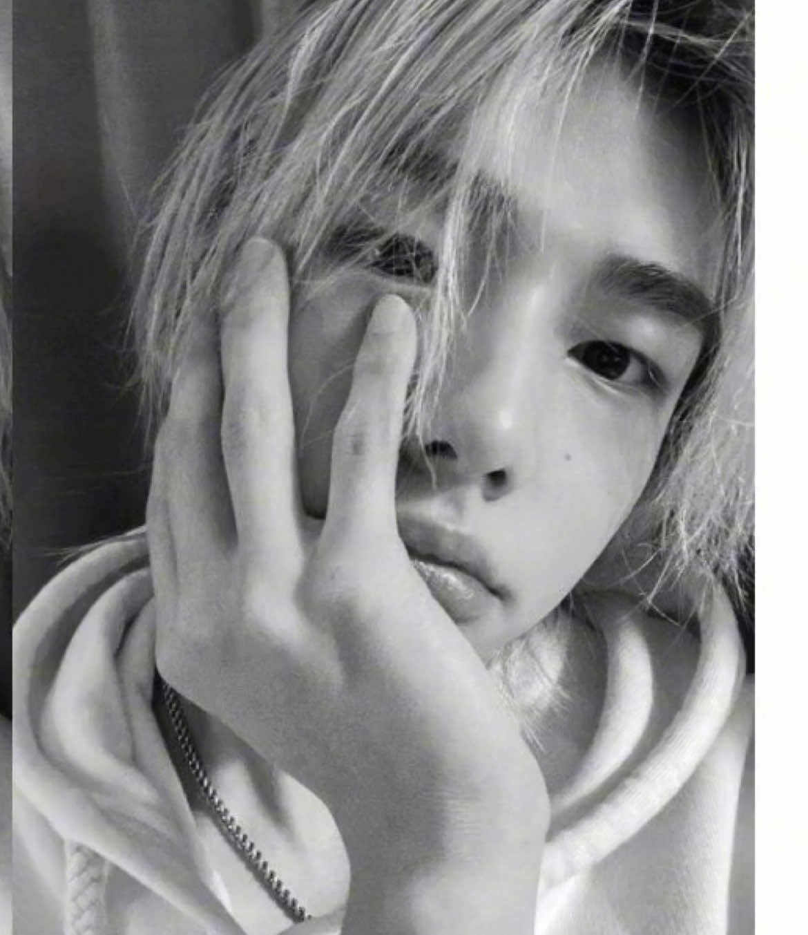 fashion icon and my bias #hyunjin #pinterest #moodboard #straykids #swag 