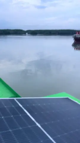 Nge mấy a tàu Bắc chạy ko cho ai qua mặt nên a đi tìm mấy mấy a tàu Bắc gã đua đây mà 