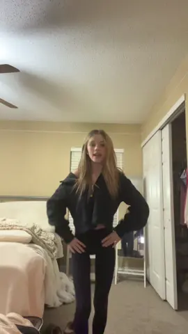 Sweet escapee #dance #fyp #viral #prettygirl #blonde 