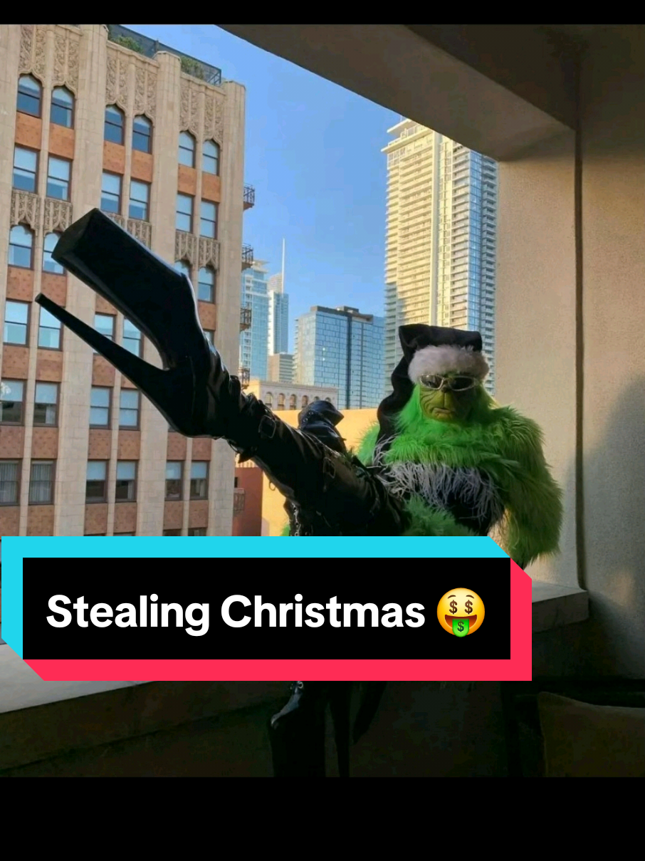 So stoked making Christmas plans hope yall are having a great start to December sending yall blessings@Martin Wolf Montoya #tamales #tistheseason #grinch #mexicana #nailsart 