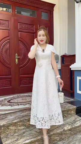 Đầm xinh#xuongmaykienthuy #damditiec #xuhuong #thoitrangnu #damcongso 