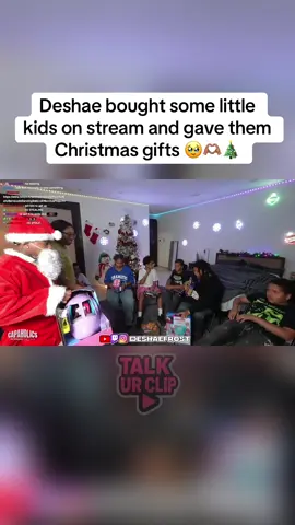 That is so sweet 😭❤️ #deshaefrost #trending #fyp #viral #christmas 
