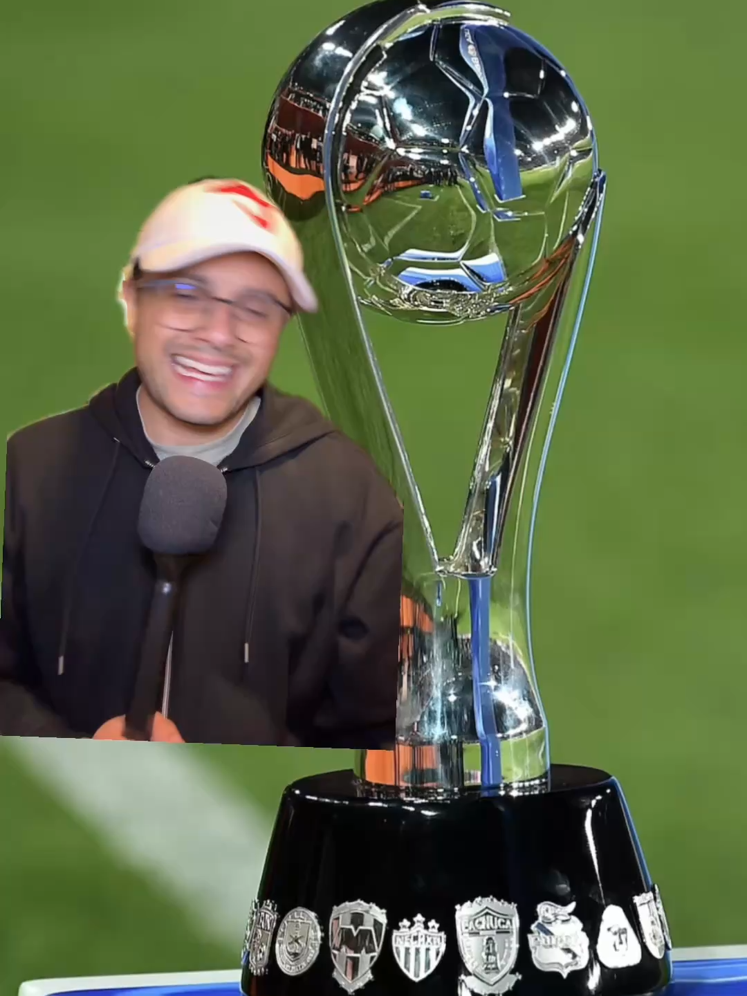 ¡Atentos que tenemos clase! ✍️ @enlaescuadra 🏆 #másacciónmásdiversión🔥