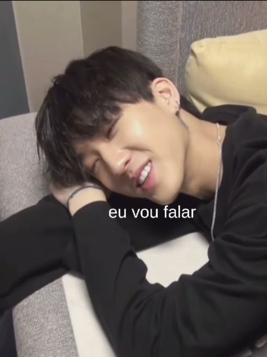 #CHANGBIN ::. #STRAYKIDS ::.. meudues euq homem deliciosos abençoado, Jesus amado eu amo o changbin. meu utt SUPREMO 👅 .  . ib: @۶ৎ Liceh 𖦹(#1hater do feu)✰  .  #changbinedit #fy 