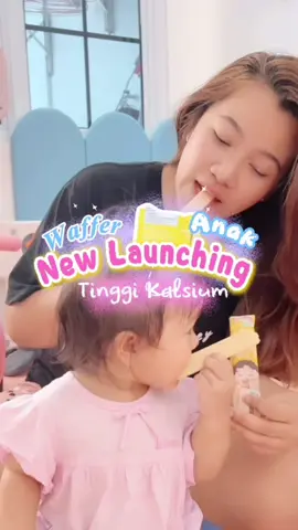 Kenapa baru Launching sekarang? Kenapa ga dari dulu ajasih? Ini bener-bener enak banget!!!! ini dia Waffer Banana dari @Yummy Bites yang tinggi kalsium✨✨ yuk cobain juga! #yummybites #yummybiteswafferbanana #waffermpasi 