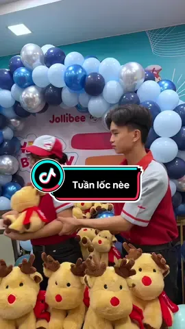 Có em nào có gấu chưa ta  #jollibeevn #Jollibeesensecitycantho #jollibeecoopmartcantho #jollibeeComboLeHoi #xh 