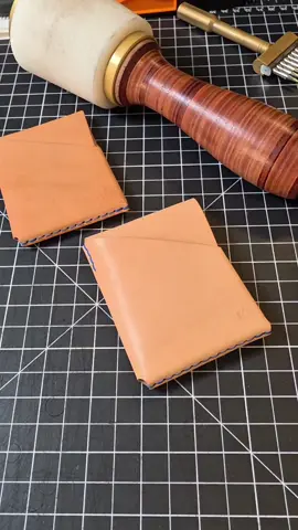 Natural Buttero with sapphire thread. You can customize the Fig Tree wallet on my website. Check it out!