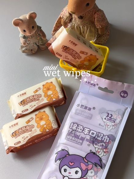 mini wet wipes is a must-not-forget kinda thing ⭑.ᐟ #miniwetwipes #miniwipes #wetwipes #fyp #cleangirl 