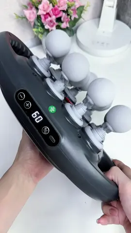 Máy massage cầm tay 16 đầu đấm #xh #maymassage #maymassagecamtay #maymassagecovaigay 