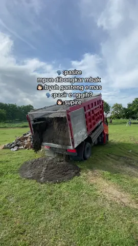 emboh mat 😂 #fyp #foryou #matrialhits #storytruck #purwodadi24jam 
