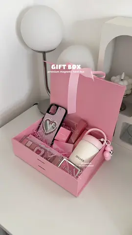 premium magnetic gift box 💭🎀✨ — #giftbox #premiumgiftbox #magneticgiftbox #flipflopbox #giftboxideas 