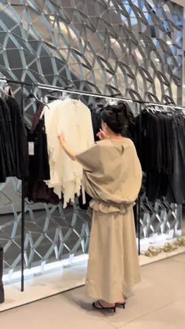 Lúc nào cũng trong tâm thế không có gì để mặc 😃 #review #xh #xhtiktok 