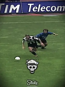 Zidane Juventus Skills ☠️ #zidane #juventus #skills #football #blowthisup