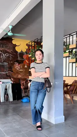 Quần jeans suông xinh #xuhuong #viral #trending #thinhhanh #outfit 