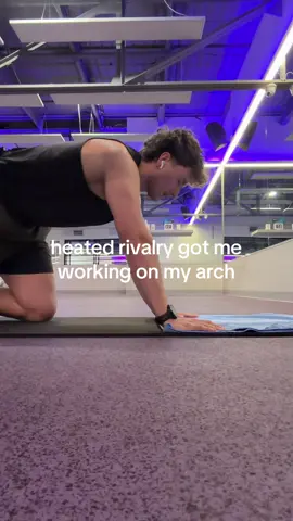 doing the shane hollander  #heatedrivalry #mlm