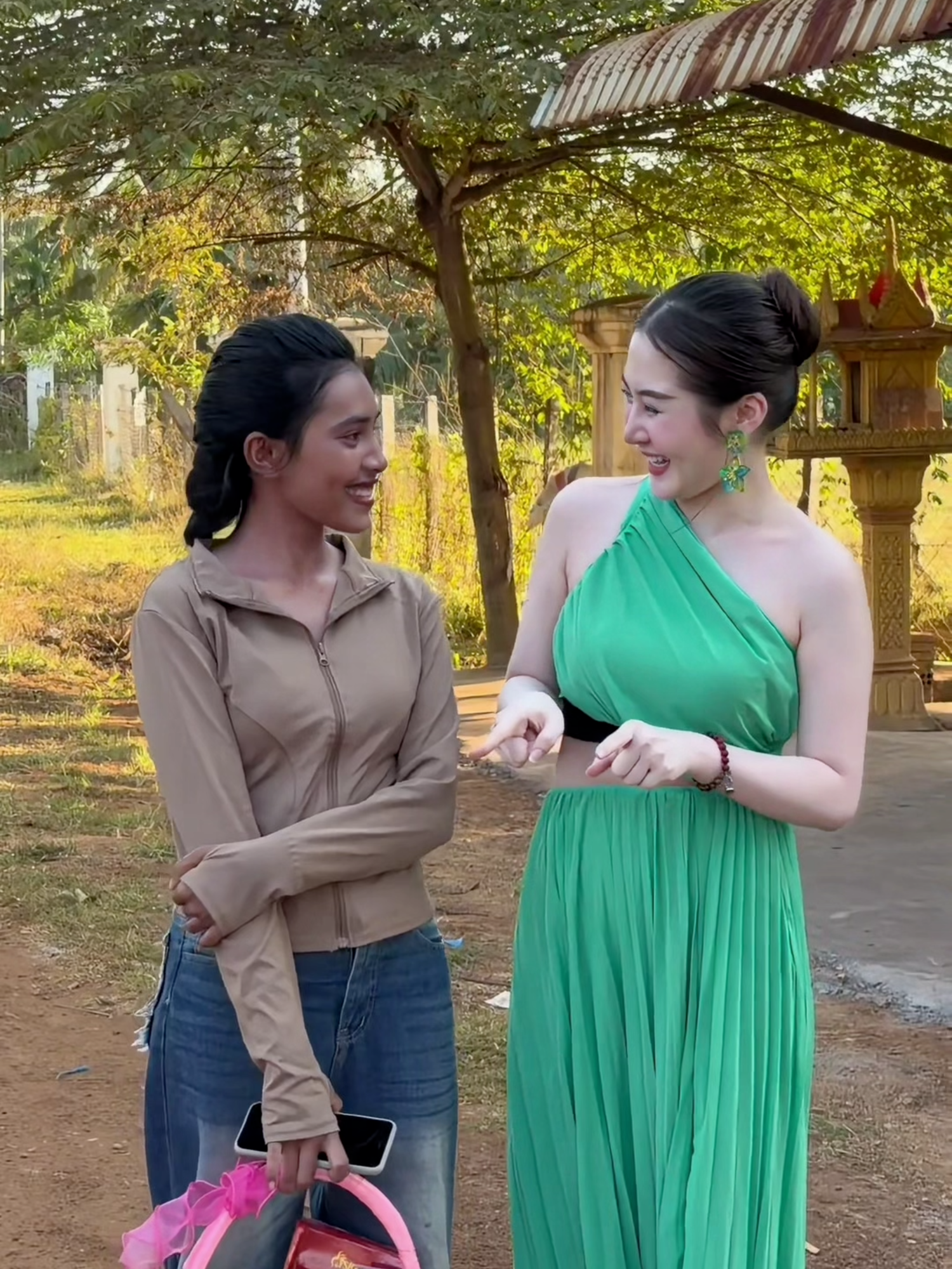 គួរចុះចែកខេត្តណាទៀតន៎ ?😍 Like Cmt Share មកណា ចែកហ្វេនយ៉ាសាកា✅ #ឡេយ៉ាសាកា #ឡេyasaka #yasakalotion #yasakabodylotion #cambodia