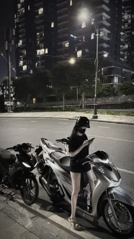 cô đơn lênh đênh🤦🏻‍♀️ #xh #viral 