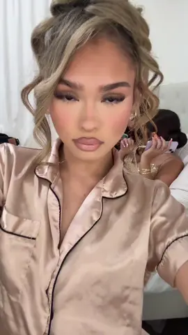 #bop #boptok #viral #fyp #gyatt lululemon nikepros fitcheck braces whitegirl snowbunny fav snow bunny fypforyougoviralblowupblonde