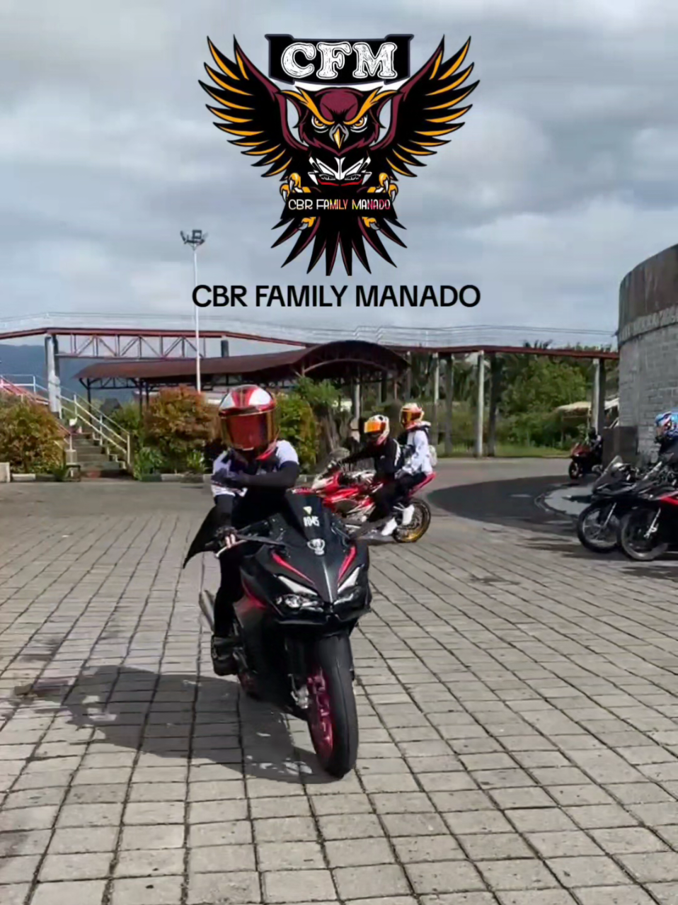 So dimana ngoni yg laeng guys...edisi tourwis benteng moraya Tondano 2 tahun lalu..🔥#padahariini #manadopunya #motovlogmanado #cbrfamilymanado #sunmori 