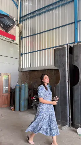 Muda giat bekerja kaya rayaa,,aamiin 🫶🏻🥰 #masyaallahtabarakkallah #fyp #salamflks #kerjakeras #karoseri 