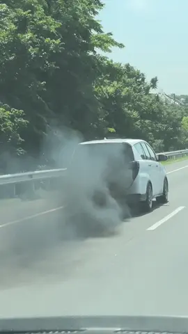 yg sakit hatinya yg ditest mesinnya😕