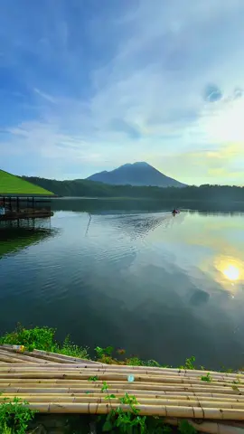 secantik ini ranu klakah🙂‍↔️ #fyp #view #lumajang #ranuklakah #viral @Pesona Indonesia @Pesona Lumajang. 