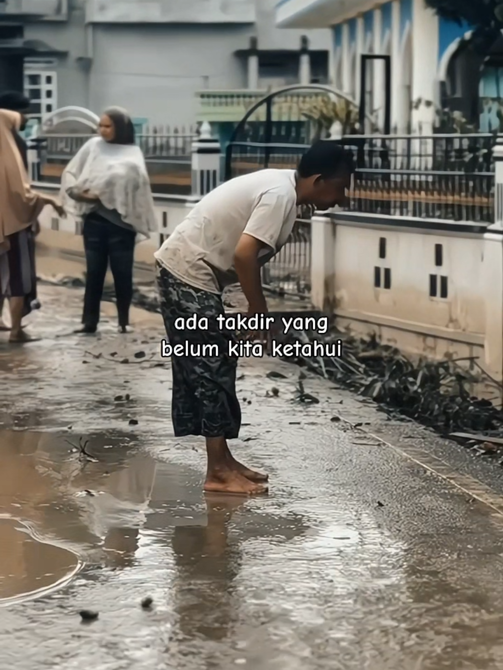 sabar ya sodara, semoga semuanya cepat membaik 🤲🏻 #kondisipascabanjir #viral #fyp 