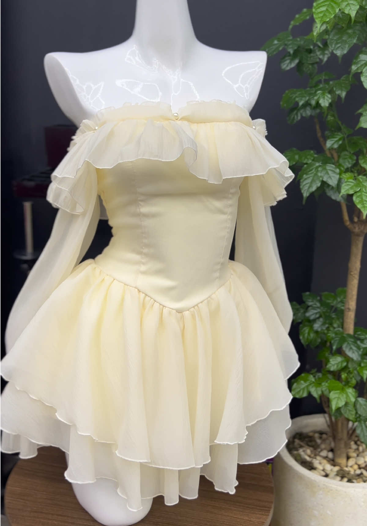 #vay #vayxinh #damxinh #damvoan 