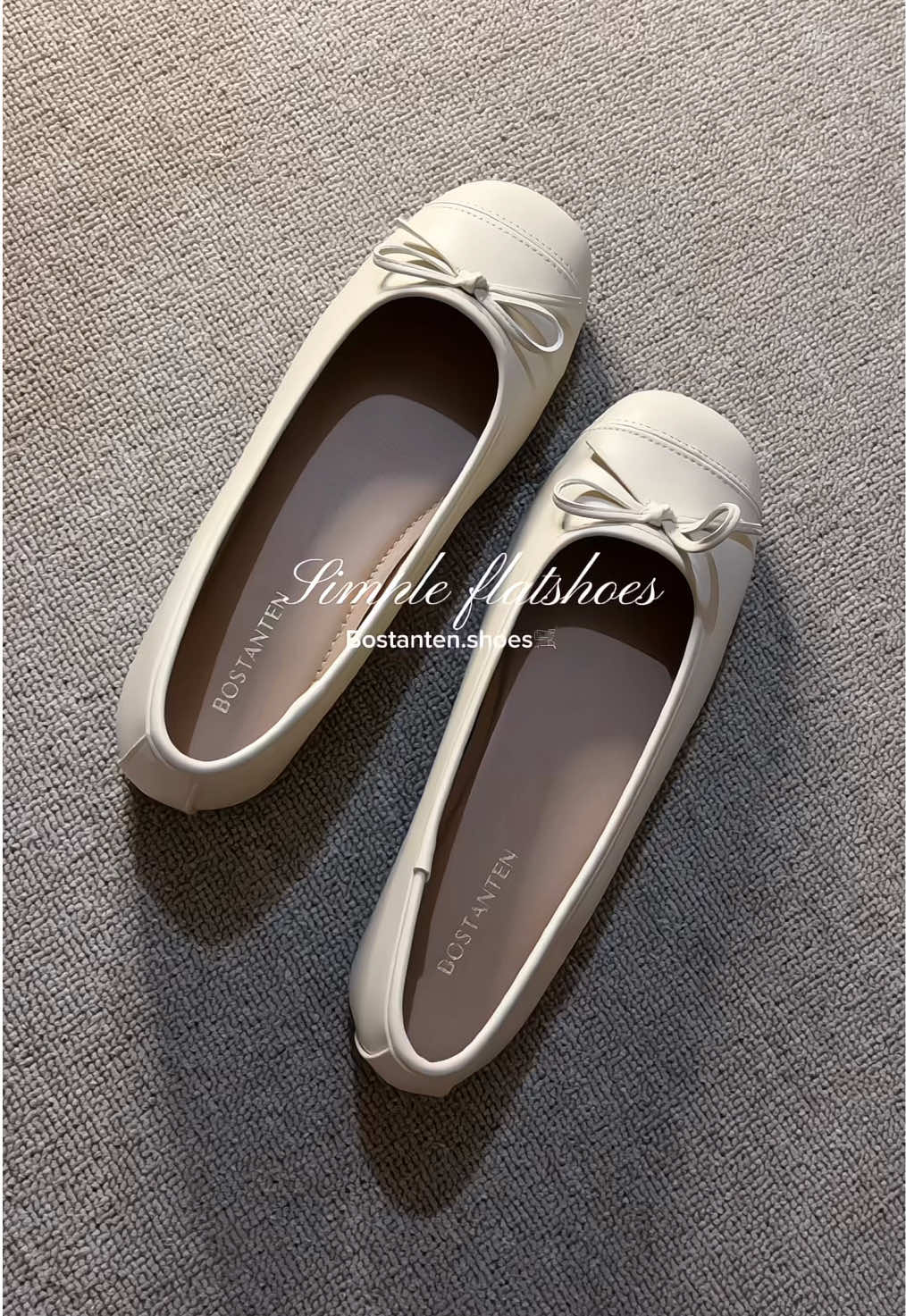 Bisa bgt dipake hangout, ngantor, natalan, atau lebaran nanti!! #flatshoes #slipon #fypシ゚ #fypage 