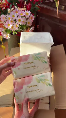 Topgia mới mở bán thùng 10 gói khăn giấy sương mai giá ưu đãi lắm các chị ơi #khangiaytopgia #khangiayrut #topgia #xuhuong  @Tuyền Đồng Nát  