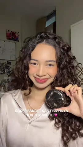 Makeup tahan banting 