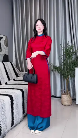 Áo dài dáng suông gấm tơ cao cấp #hiennguyen666666 #thoitrangnu #aodaivietnam #aodai #xuhuong 