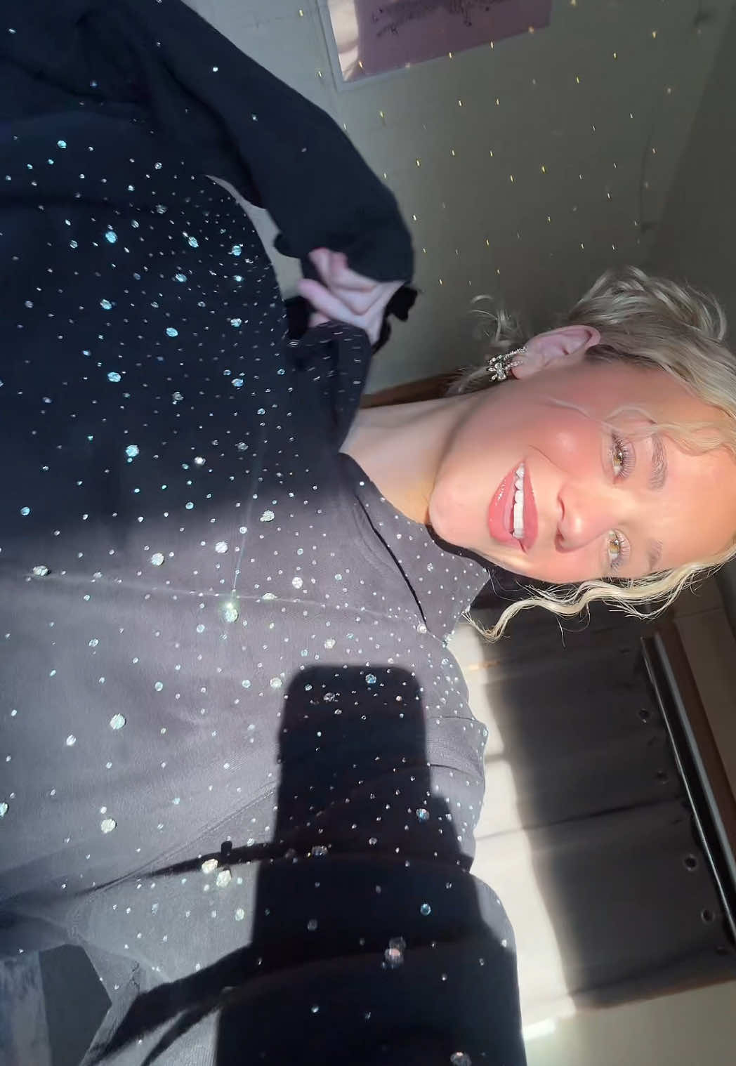 thank you @wearvybes 🖤 obsessed #vybes #rhinestonehoodie #fyp 