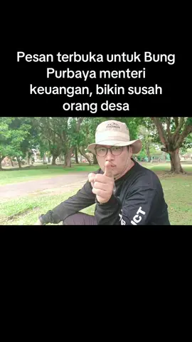 Salah satu warga provinsi Lampung protes terhadap kebijakan Menteri Keuangan yang membuat dana desa tahan dua non ear mark tidak jd cair#menkeu #purbaya #lampung #indonesia #lampungbarathebat 