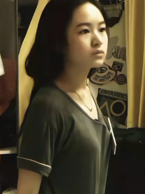 caprice in her most natural look >>> soafer attractive  kahit bagong gising 💥 #capricecayetano #fypppppppppppppp #pbbcollab2point0 #caprice #4u 