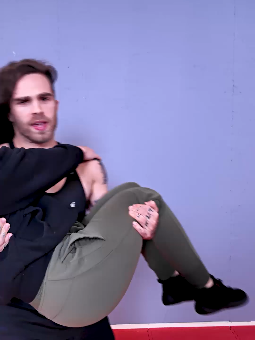 How to carry a Clark Booktok Style #booktok #romantasy #funny #bookboyfriend