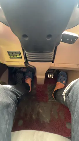 Không biết sai chổ nào mà thầy chửi quá chửi 😩