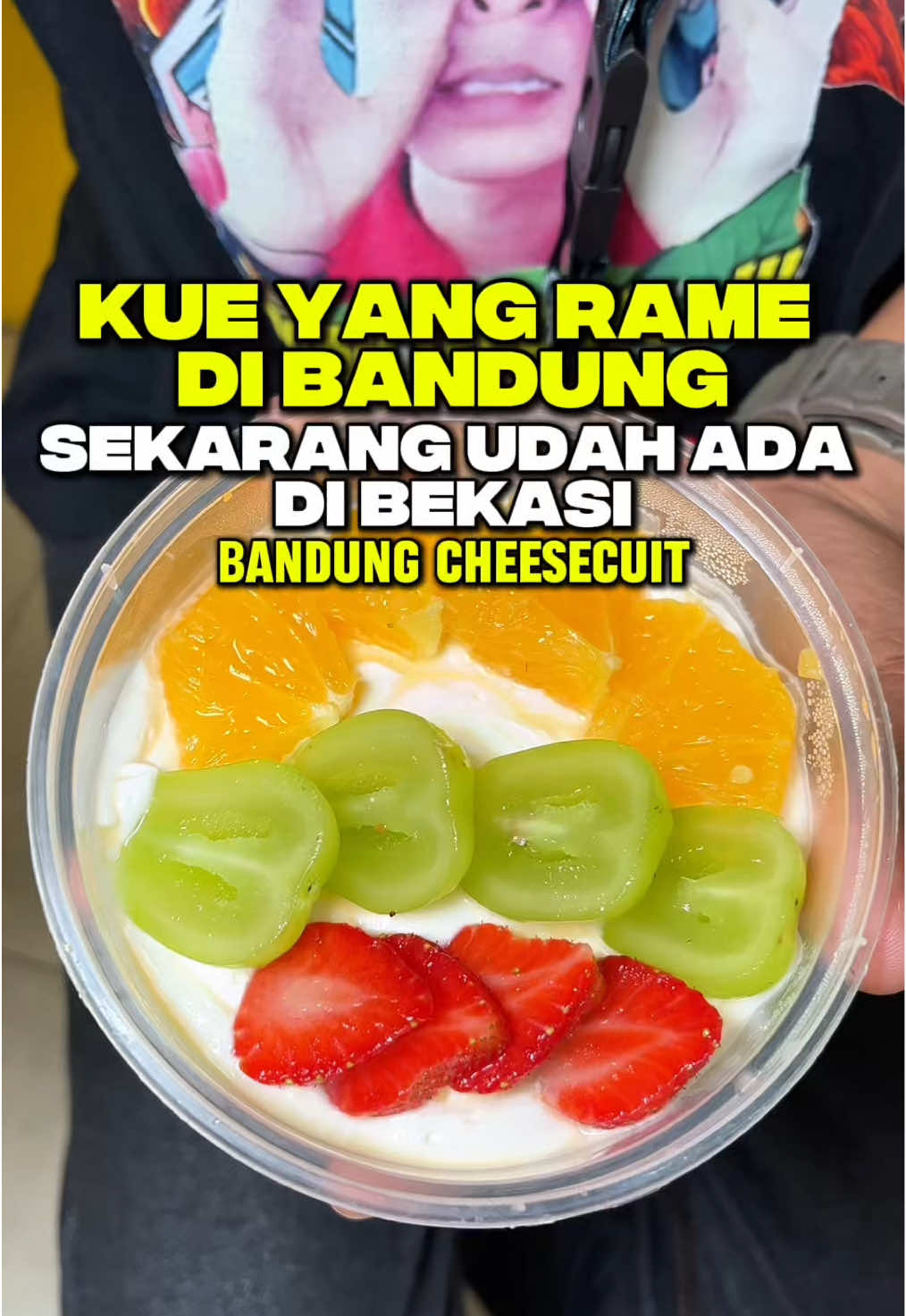 Kue yang lagi rame di Bandung sekarang udah ada di Bekasi @bandungcheesecuit enak pilihan nya banyak udah gitu harga ramah di kantong ini mah kalia kudu cobain dah #tokokue #bandungcheesecuit #disert #kuliner 